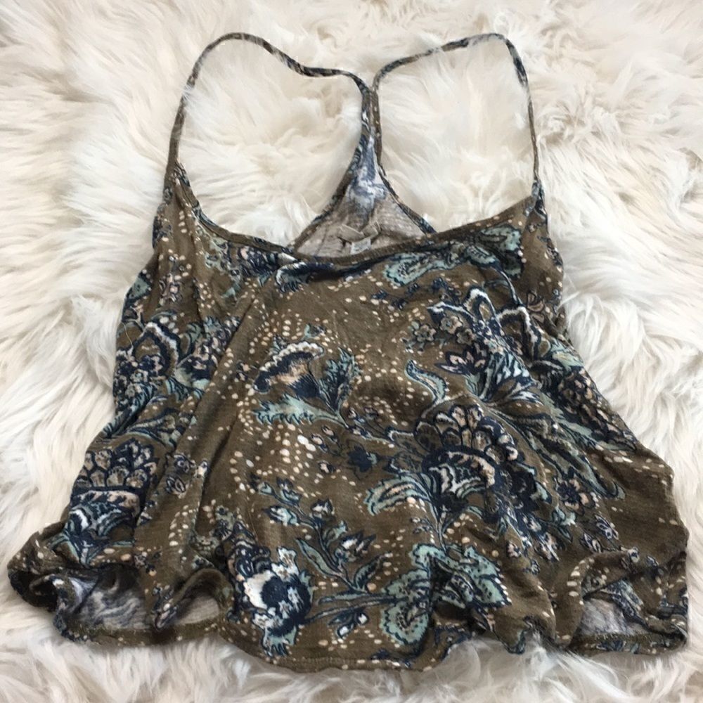 Ecote | UO Floral Flowy Racerback Crop Top | XS